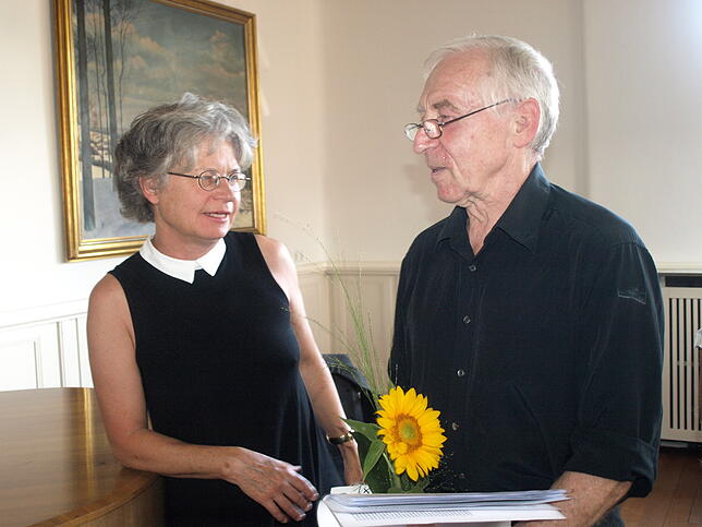 Eine Lesung im Rahmen der Höri Musiktage Bodensee: Anne Overlack und Frank Lettenewitsch im kurzen Gespräch