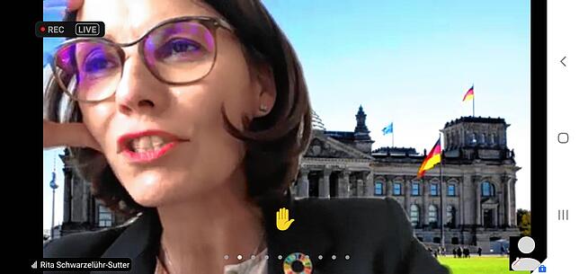 Die Parlamentarische Staatssekretärin Rita Schwarzelühr-Sutter (SPD) lud zur Diskussion ein.