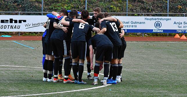Bild 13: FC Schönau besiegt den VfR Bad Bellingen mit 2:0 &ndash; und wir haben Bilder!
