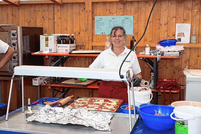 Bild 18: So stimmungsvoll endet das Reichenauer Wein-und Fischerfest 2025