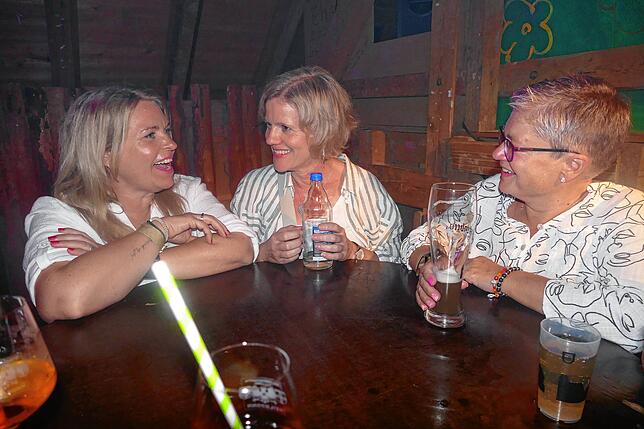 Bild 6: Musikkapelle, Bläserjugend und Gesangverein Hausen vor Wald feiern den Sommer mit hunderten Gästen
