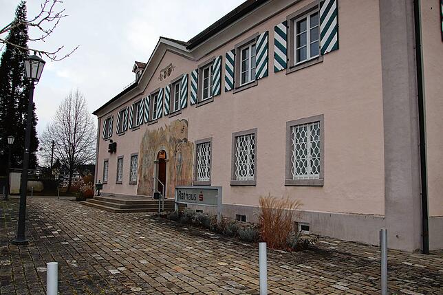 Darum geht‘s: Das Rathaus in Herdwangen, von dem aus die Gemeinde verwaltet – und gestaltet – wird.