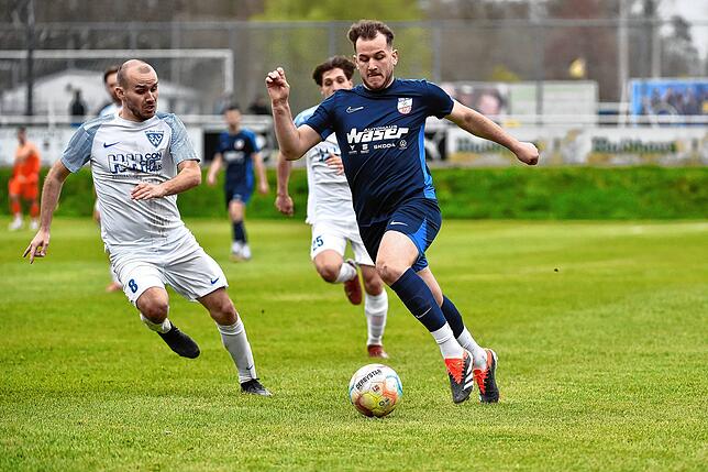 Bild 24: VfB Waldshut unterliegt dem SV Weil mit 0:7 &ndash; und wir haben Bilder!