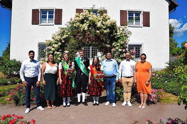 Bild 14: Rosentage in Nöggenschwiel - hier sind alle Bilder vom Fest