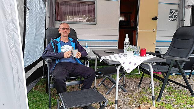 Andreas Bengsch ist mit seiner Frau Doreen am Bodensee. „Das ist Ostfriesenwetter“, sagen die beiden. Das wären sie aus ...