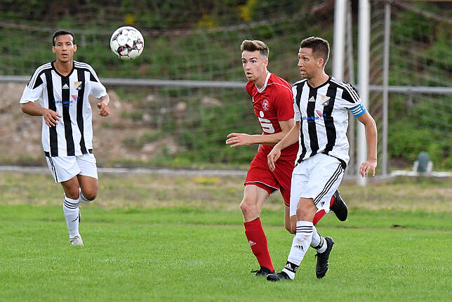 Bild 6: SV 08 Laufenburg holt in dramatischer Partie bei den SF Elzach-Yach einen Punkt &ndash; und wir haben die Bilder!