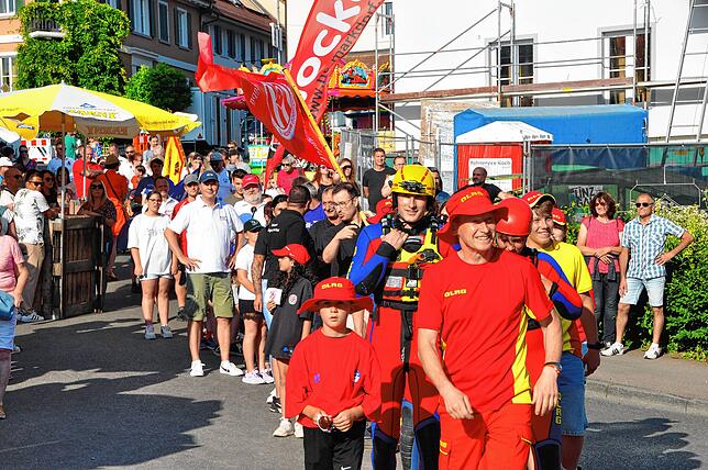 Bild 7: Markdorfer Stadtfest bei Sonnenschein und guter Stimmung