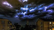 Für Fotografen bot das Unwetter am Montag die Gelegenheit für besondere Schnappschüsse. Dieser gelang SÜDKURIER-Leser Bernd Kunkel von ...
