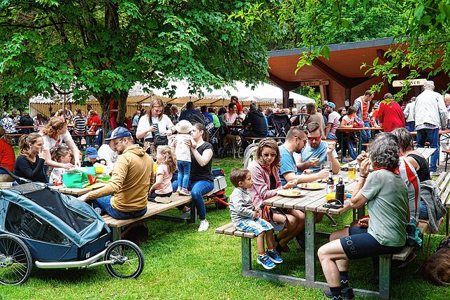 Die Trachtenkapelle Kappel kann nach langer Pause endlich wieder ein Vatertags Fest feiern.