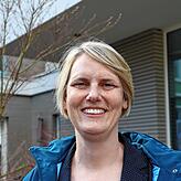 Leonie Braun leitet seit Anfang 2025 den neuen Fachbereich für Familie, Soziales und Quartier. Bild: Susanne Gehrmann-Röhm