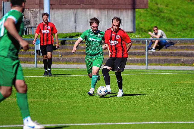 Bild 28: FC 08 Bad Säckingen besiegt den SV Rheintal mit 5:3 – und wir haben Fotos!