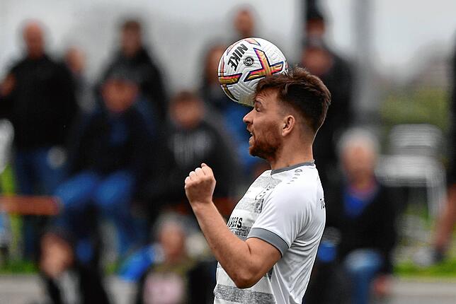 Bild 14: TuS Efringen-Kirchen erkämpft sich ein 3:3 gegen den VfB Waldshut &ndash; und wir haben Bilder!