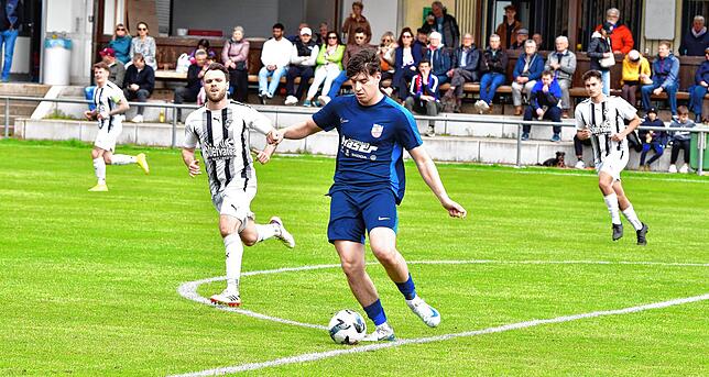 Bild 13: FC Wittlingen setzt sich mit 3:1 gegen VfB Waldshut durch – und wir haben Fotos!