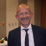 Ulrich Damm, Schulrat: "Ich wünsche Frau Adam Unterschütterlichkeit und Ausdauer. Das nötige Charisma bringt sie für ihre Aufgabe mit."