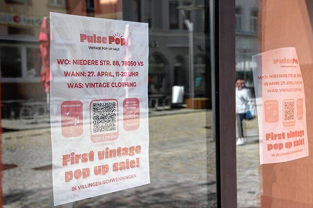 Bisher weisen lediglich Plakate auf das Event hin. Die Adresse ist mittlerweile nicht mehr aktuell. Weil die Räume nun dauerhaft ...