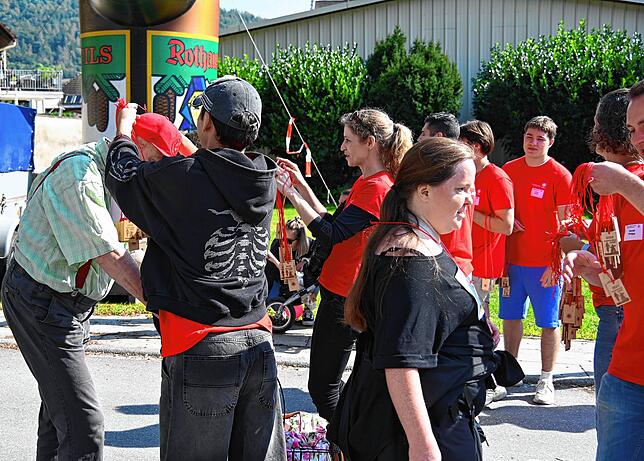 Bild 41: Die schönsten Momente des Hand-in-Hand-Laufs in Gurtweil
