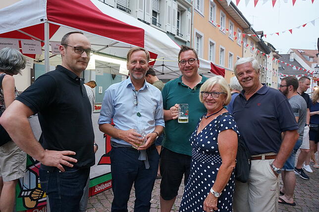 Bild 12: Bilder von den Besuchern beim Tiengener Jazzfest