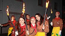 Die Rombach Wiible Birkendorf hatten viel Spaß beim Nachtumzug in Bettmaringen. Bild: Yvonne Würth