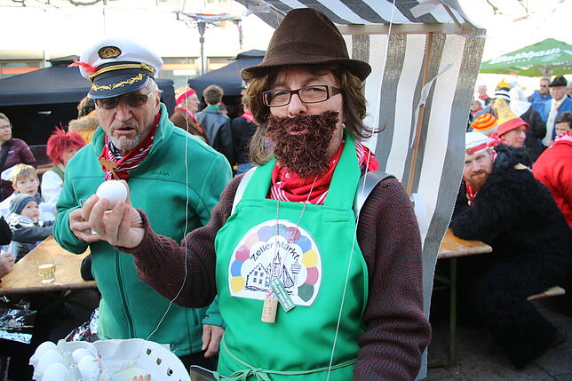 Bild 19: Die Girls von Cheerio Ratoldi geben den Groove auf dem Marktplatz vor