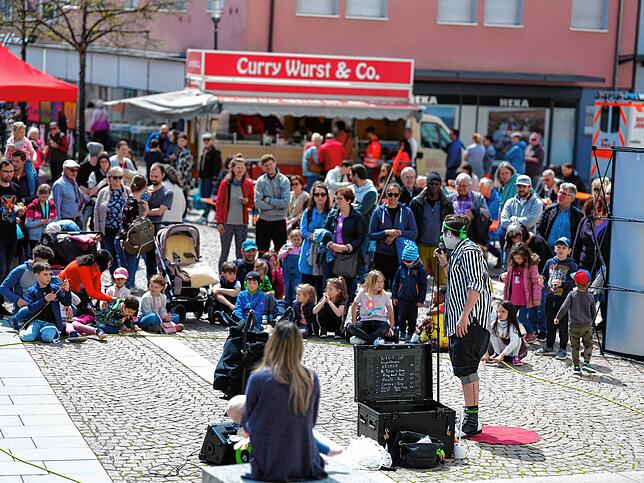 Bild 32: Gute Stimmung beim Verkaufsoffenen Sonntag