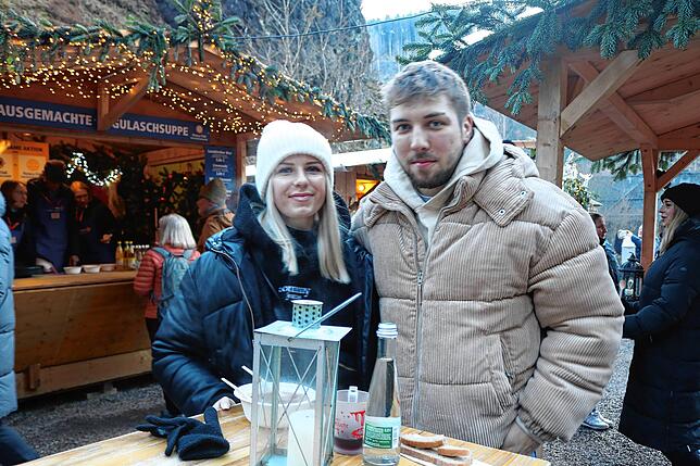 Tausende Besucher kamen zum Weihnachtsmarkt in die Ravennaschlucht um das einmalige Feeling zu erleben