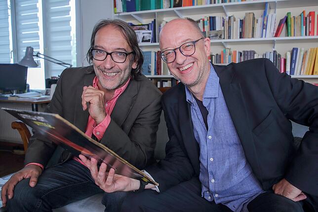 Kultur- und musikbegeistert sind Carlo Schultheiss (links) und Klaus Hemmerle bis heute geblieben. Der Regisseur Hemmerle und der ...