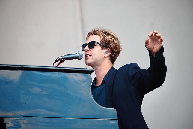 Bild 2: Die besten Bilder vom Auftritt von Tom Odell auf dem Southside 2024