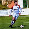 Im Dienst der Mannschaft: Wie schon beim 0:9 in Bad Bellingen musste Routinier Michael Emmerich vom FC Rot-Weiß Weilheim auch beim 0:2 ...