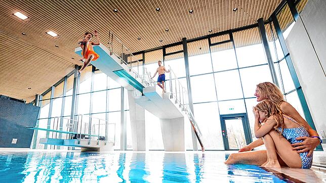 Bild : Schwaketenbad: Reparatur erledigt, Bad ab 18 Uhr wieder geöffnet