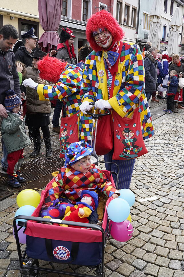 Bild 7: Bilder vom Umzug der Südstadtclowns am Fasnetmontag
