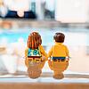 Auszeit in der Meersburg Therme? Die Betreiber stellen die Wunsch-Erlebnisse ihrer Gäste mit Lego-Männchen nach. Noch ist kein Ende des ...