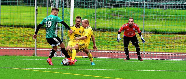 Bild 20: SV Schwörstadt siegt glücklich mit 1:0 beim FC Zell II &ndash; und wir haben Bilder!