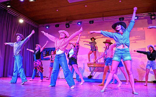Bild 10: Die besten Bilder vom Bunten Abend der Seehasen (Teil 1)