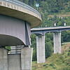 Die Gauchachtalbrücke wurde 2002 fertiggestellt. Die zweite Brücke ist zwar geplant, aber der Baustart zieht sich hin.