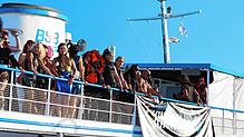 Sonne pur und kein Stück Schatten: Auf dem Torture Ship kommen die Gäste ordentlich ins Schwitzen – und das nicht nur wegen der hohen ...