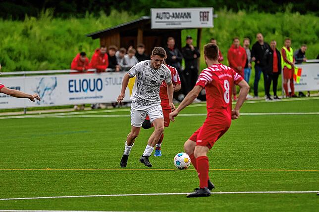 Bild 15: Spvgg. Wutöschingen und FC Tiengen 08 II trennen sich 2:2 – und wir haben Fotos!