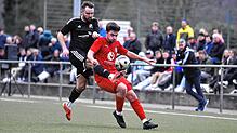 Erlösung: Bujar Halili traf per Foulelfmeter in der 71. Minute und sorgte damit für den knappen Heimsieg des SV 08 Laufenburg gegen das ...
