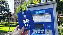 Parkscheibe oder Parkautomat? Während viele Städte im Landkreis auf Parkgebühren verzichten, sind diese in Villingen-Schwenningen die Regel.