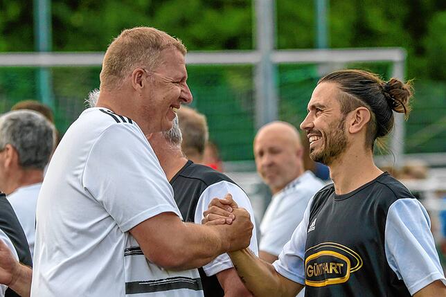 Bild 49: Legenden-Spiel beim SV Rheintal endet 5:5 – wir haben Fotos!