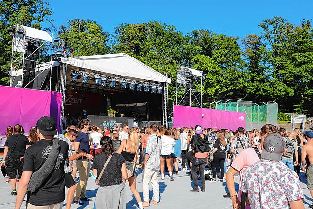 Bild 21: Gute Laune beim Gute-Zeit-Festival: Sehen Sie hier alle Bilder von der Sause im Bodenseestadion