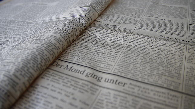 Am 25. September 1945 berichtete der SÜDKURIER über die Schäden, die durch die Luftangriffe im Zweiten Weltkrieg in Singen entstanden sind.