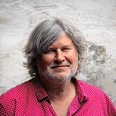 Der Singener Anwalt und Dramatiker Gerd Zahner bringt das gemeinsam mit Andreas Stürner verfasste Schauspiel „Mosers Asche“ ...
