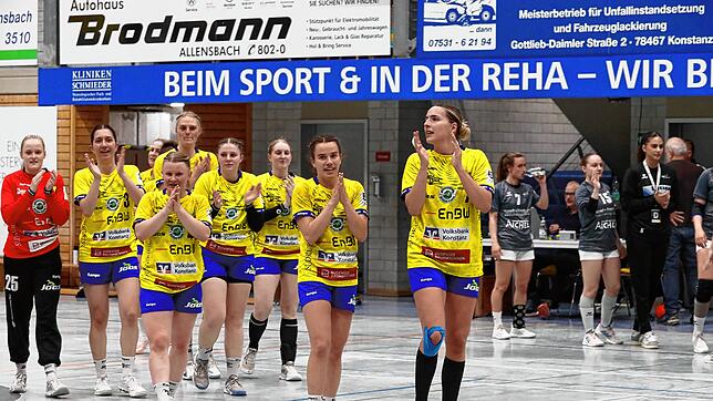 Die Mannschaft des SV Allensbach (hier nach dem Spiel gegen den TV Nellingen).