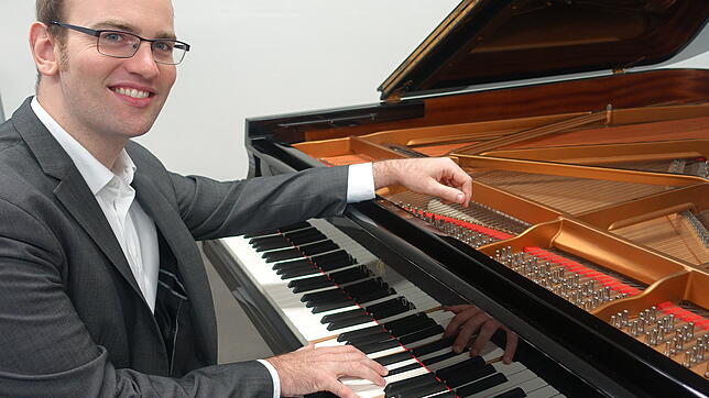 Er gefiel als sensibler und virtuoser Liszt-Spieler: Der Pianist Corbin Beisner bei seinem Klavierrecital im Laufenburger Rehmann-Museum.