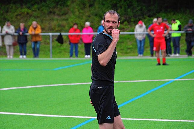Bild 5: Der FC Pfaffenweiler trumpft gegen den FC Singen auf – wir haben die Bilder!