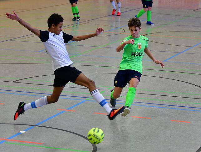 Bild 6: Zweite Garnitur des Gastgebers ist chancenlos beim 1:10 gegen den FC Wehr