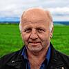 Wolfgang Schwörer würde durch den Solarpark zehn Hektar Fläche verlieren. Der , Vollerwerbslandwirt auf den Bertholdshöfen ...
