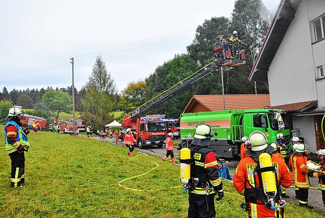 Bild 22: Gelungene und herausfordernde Probe der Feuerwehr Herrischried