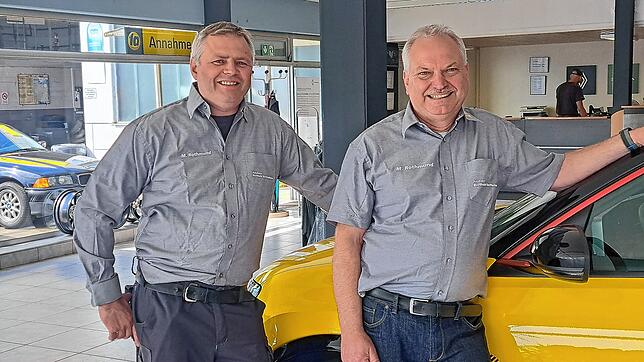 Bild : 25 Jahre Autohaus Bartholome Bad Säckingen : Der zuverlässige Partner seit 25 Jahren