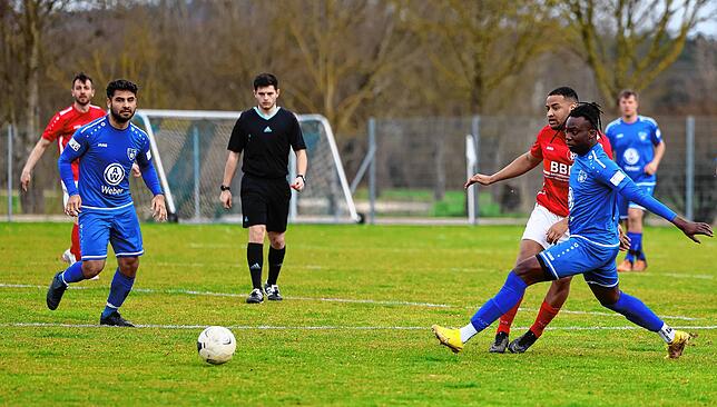Bild 9: Unsere große Bildergalerie vom Bezirksliga-Spiel zwischen dem SV Volkertshausen und dem SC Markdorf
